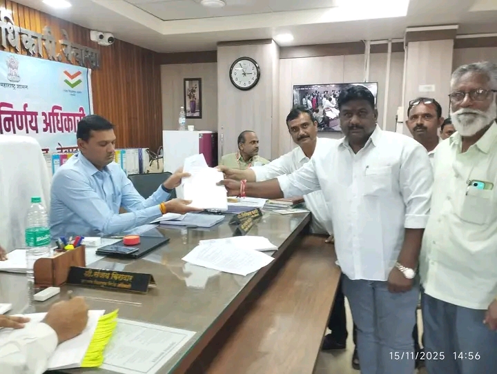 You are currently viewing ॲड संजय सुखदान यांचा  आम आदमी पार्टी कडून नेवासा नगराध्यक्ष पदासाठी उमेदवारी अर्ज दाखल